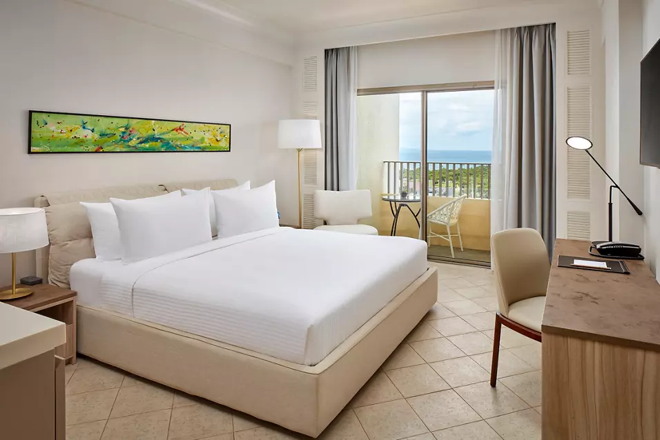 Mövenpick Cebu beach