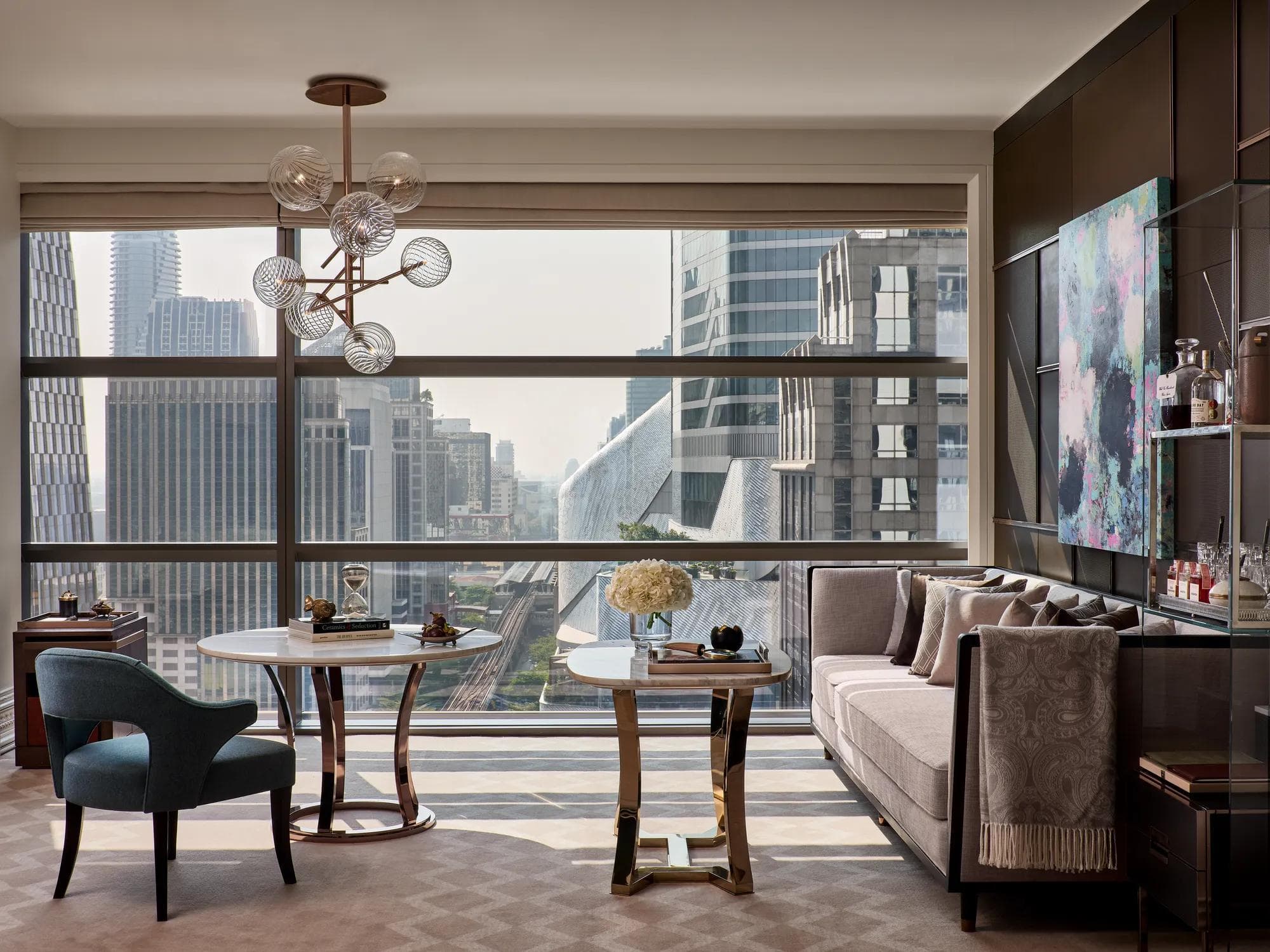 Rosewood Bangkok room