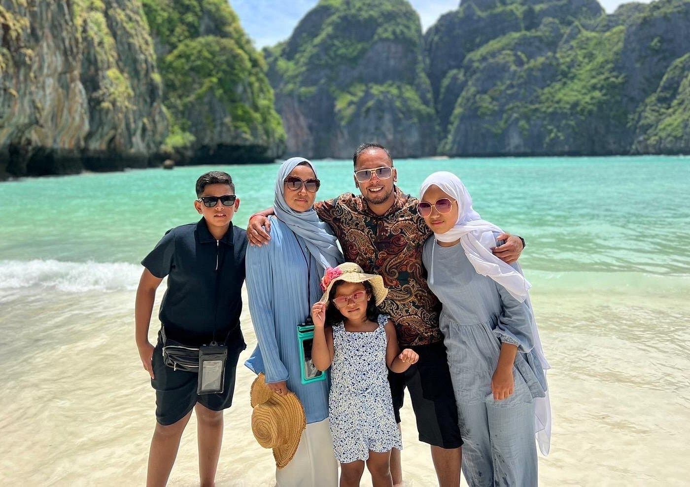 Phi Phi hidden coves